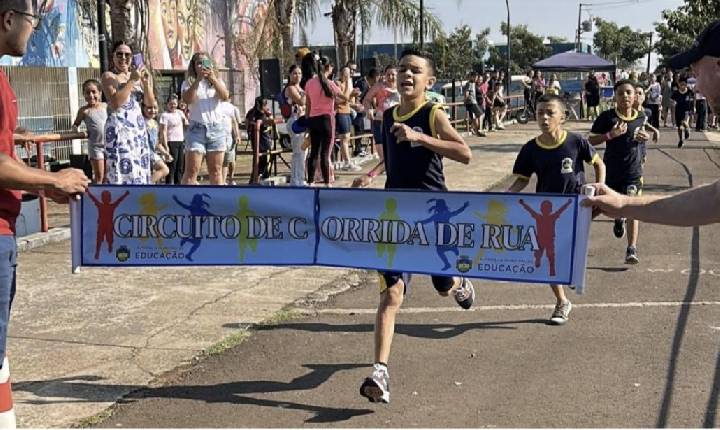 3ª etapa do Circuito de Corridas de Rua foi marcada por animação, alegria e presença das famílias