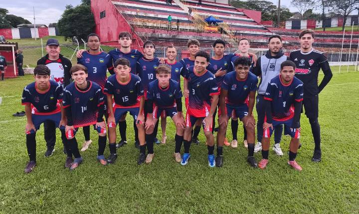 Apucarana estreia com vitórias na fase regional do Paraná Bom de Bola