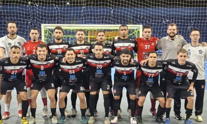 Apucarana Futsal termina em sexto lugar no primeiro turno da Série Prata