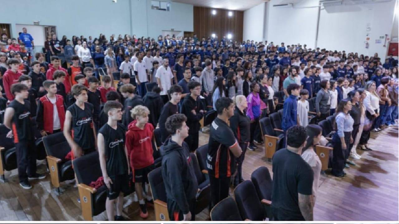 Apucarana premia atletas da fase municipal dos 72º Jogos Escolares do Paraná