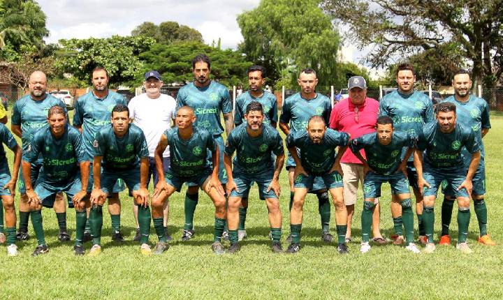 Baiano e Pirapó vencem na Taça Avelino Fenato de Futebol Veterano
