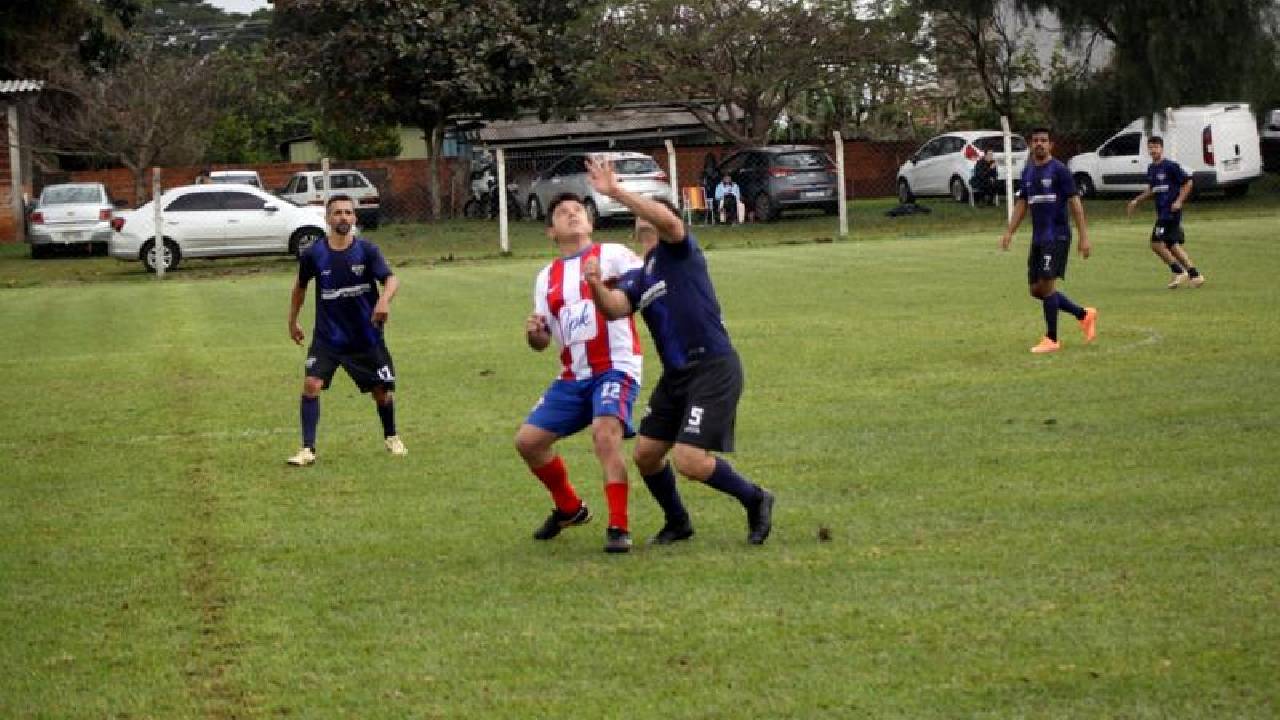Baiano FC é o 1º finalista da Taça Avelino Fenato de Futebol Master