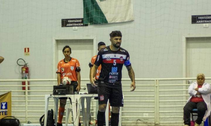 Desfalcado, Apucarana Futsal enfrenta o Capanema fora de casa