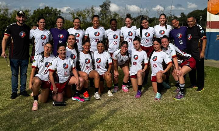 Equipe feminina da Ahanda conquista bronze no Paranaense de Handebol