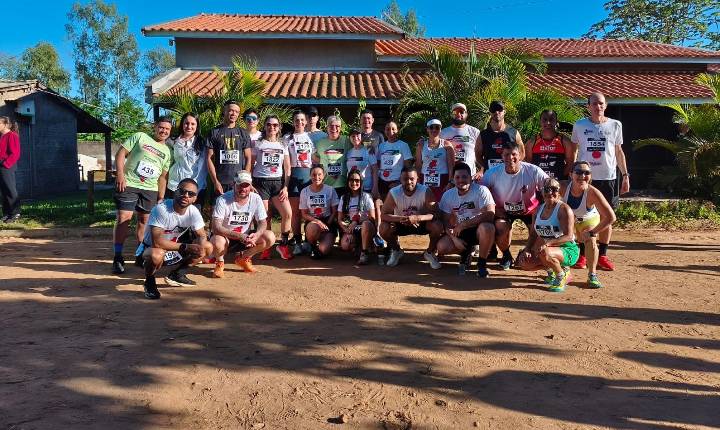 Equipe Pé Vermelho conquista 92 medalhas e 38 troféus na Corrida da Floresta em SP