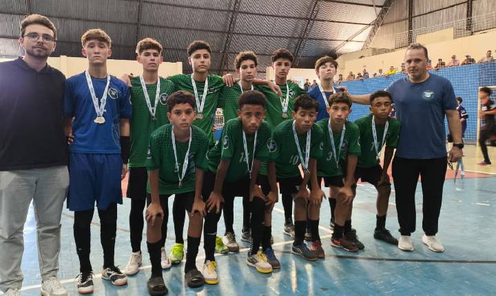 Futsal do Colégio Alberto Santos Dumont é vice-campeão na fase regional dos JEP´s