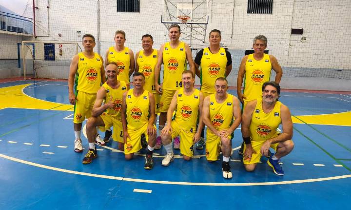 Londrina conquista título do Torneio Sebastião Carlos Bressan de Basquete Master
