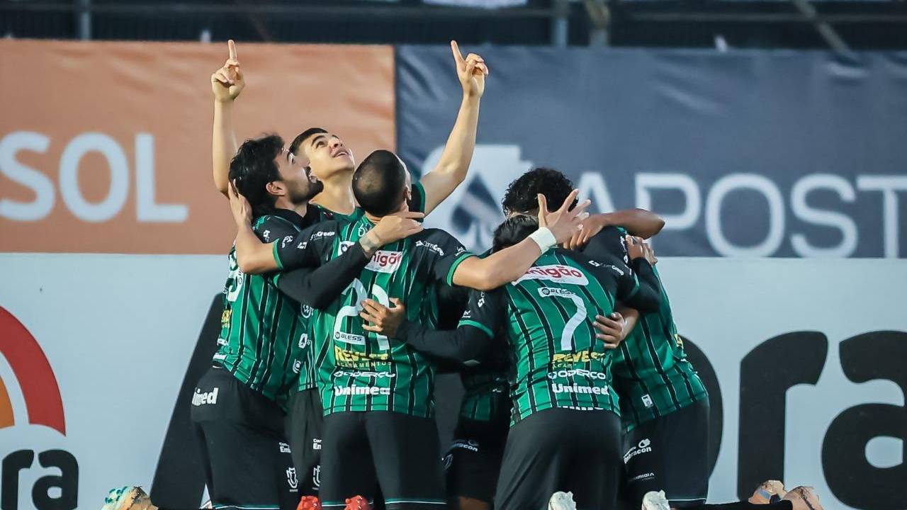 Maringá FC vence o Botafogo – PB por 2 a 0 e chega a seis pontos no quadrangular final