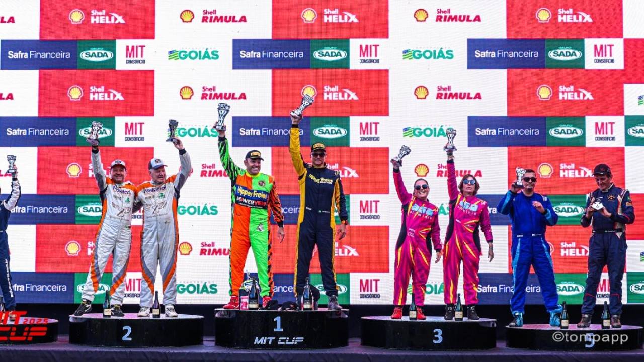 Pai e filho conquistam pódios na Mitsubishi Cup em SP