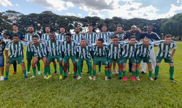 Pinheirão estreia neste domingo na Liga Regional de Maringá