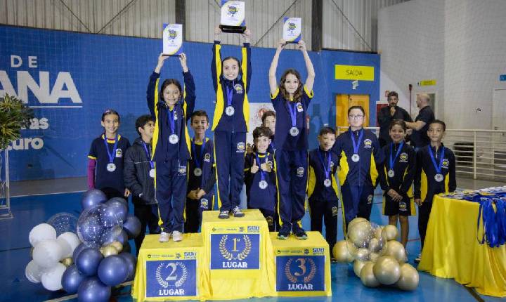 Prefeitura de Apucarana premia vencedores dos Jogos das Crianças 2026
