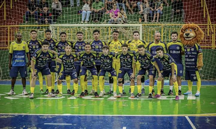 Santa Maria estreia com derrota no Paranaense de Futsal Sub-20