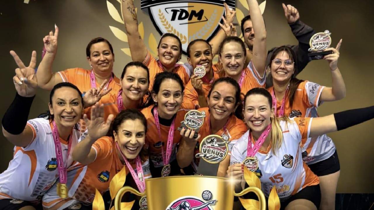 TDM conquista o título do quadrangular de vôlei feminino no “Estação Cidadania”