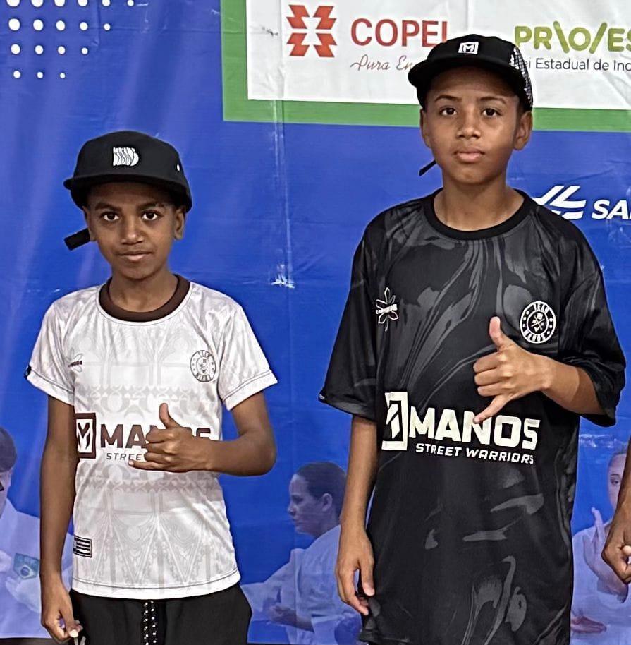 Irmãos de Apucarana pedem apoio para disputar o Brasileiro de Karatê