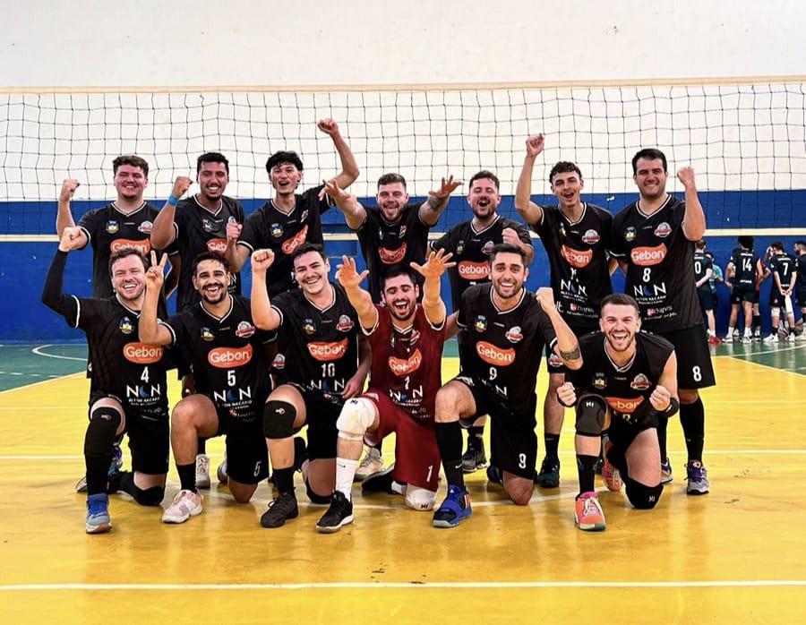 Voleibol masculino de Apucarana se destaca nos JAP´s