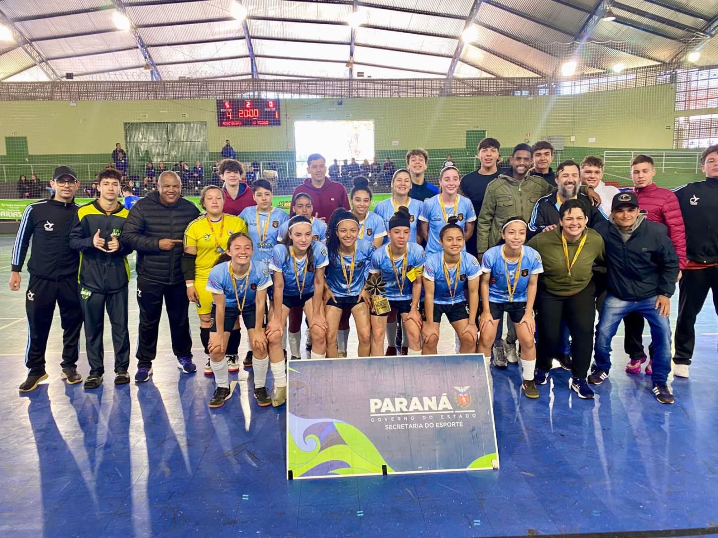 Futsal feminino de Arapongas é campeão invicto dos Jojup´s