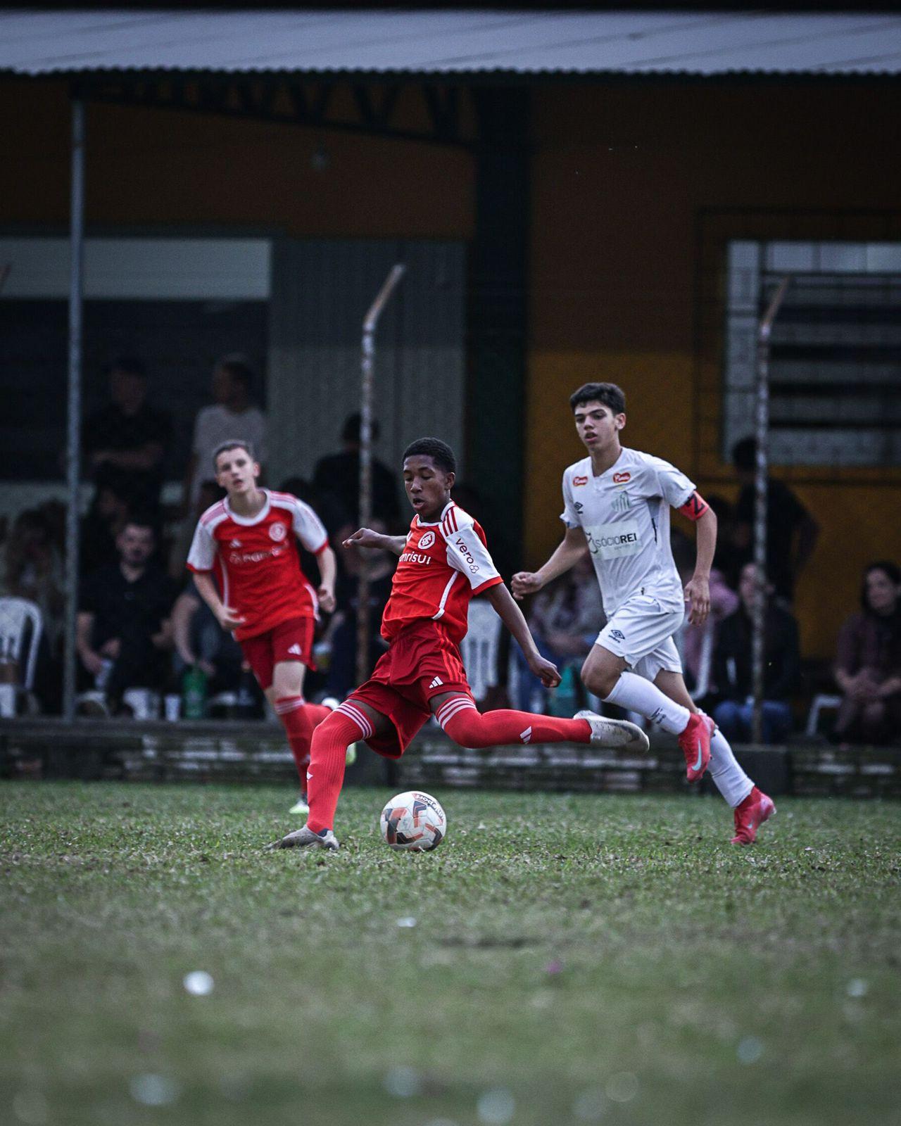 Jovem apucaranense é vice-campeão pelo Internacional