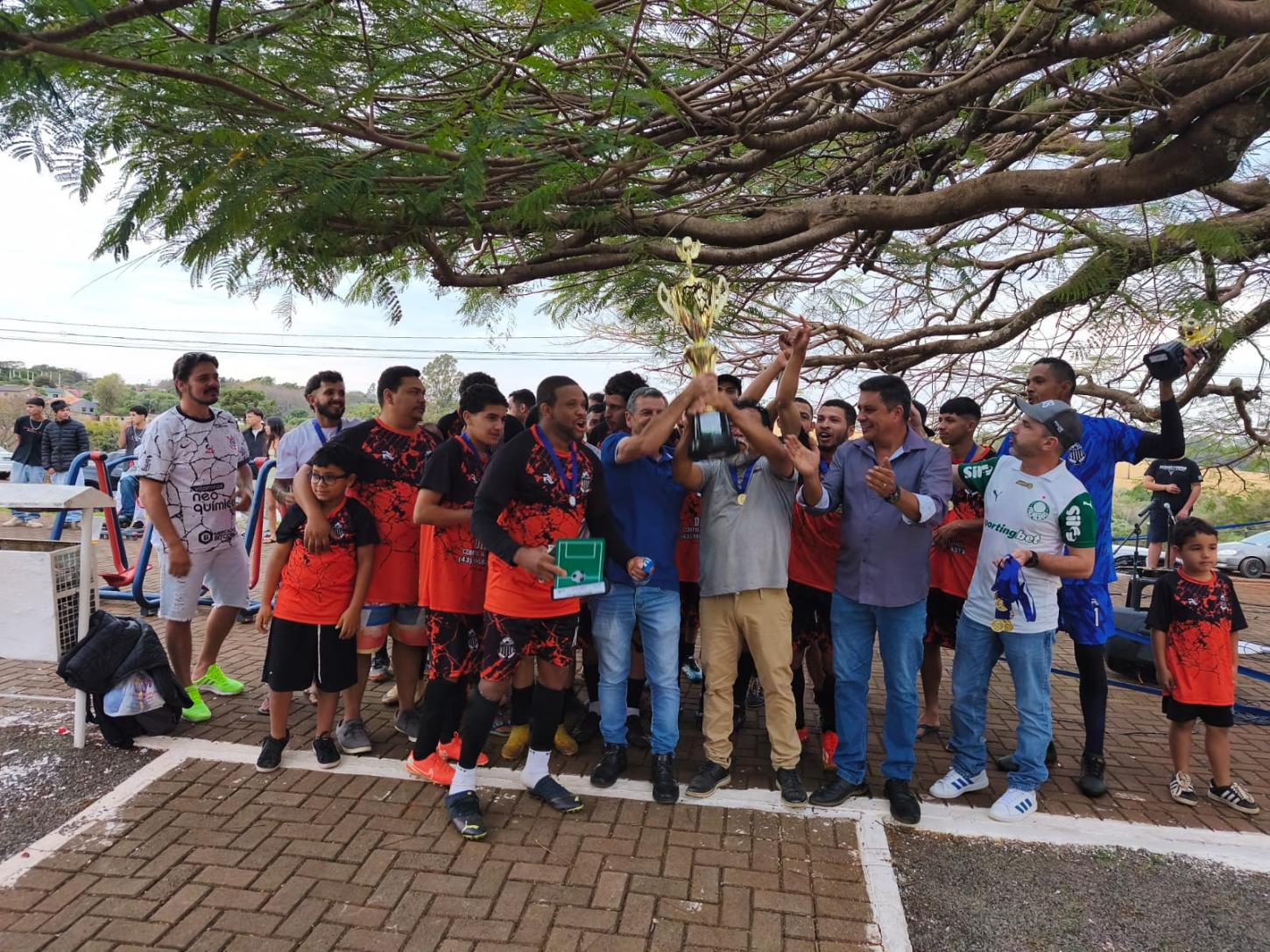 Unidos FC conquista o título do Municipal de Marilândia do Sul