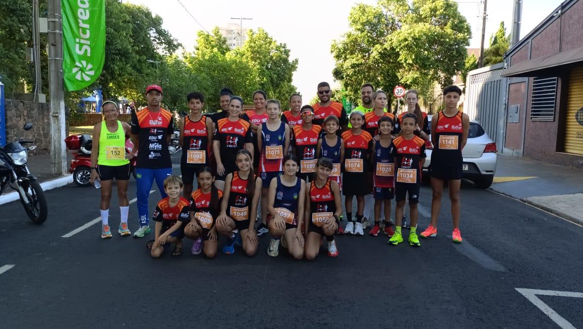 Apucaranenses conseguem bons resultados na 26ª Prova Pedestre Quinzinha