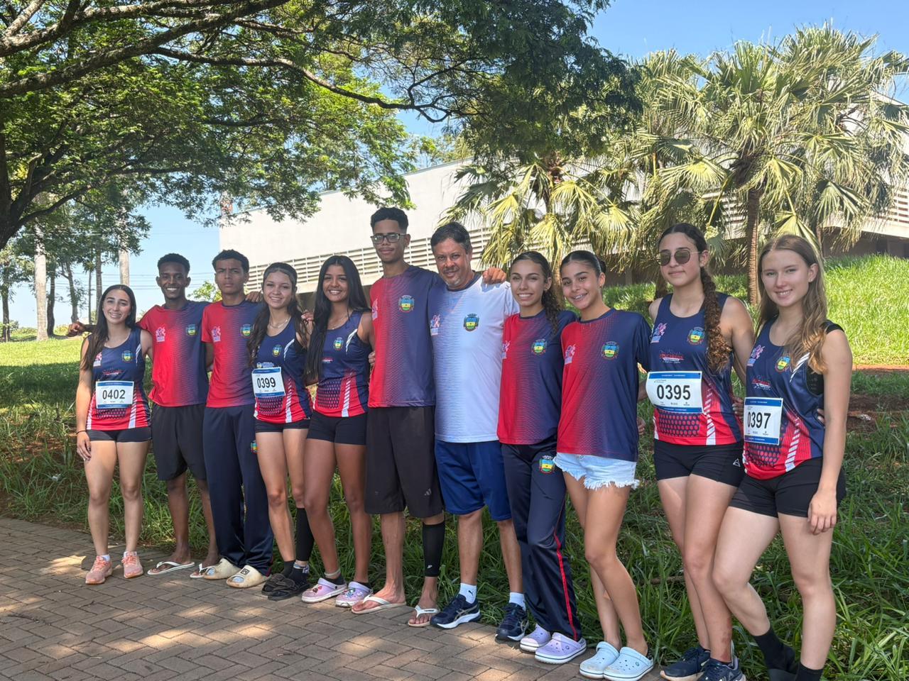 Apucarana conquista 14 medalhas no 5º Torneio da Federação Paranaense de Atletismo