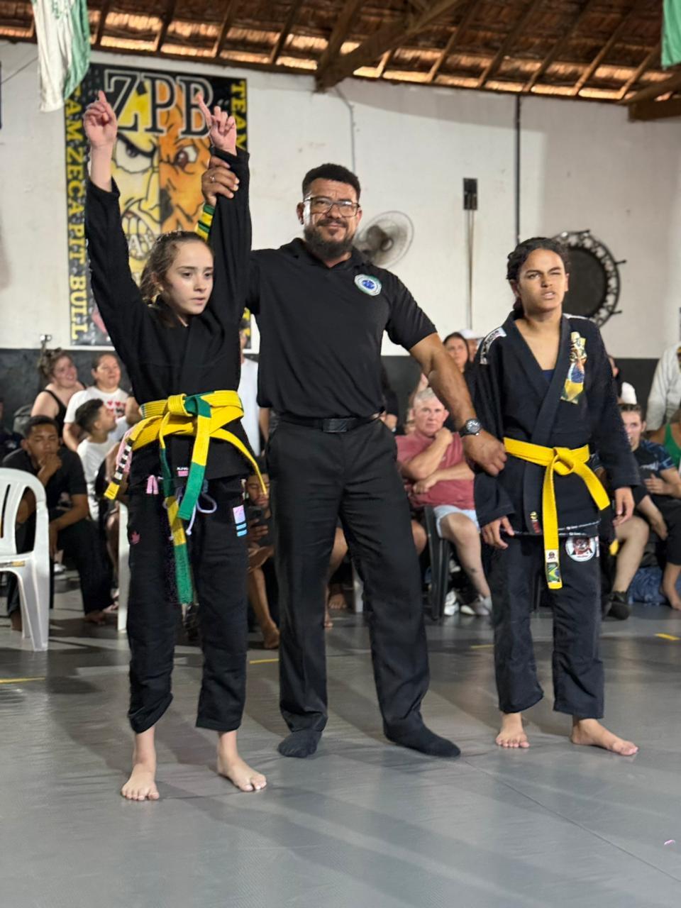 Pietra Tomadon Rochinski é campeã no Paranaense de Jiju-jitsu e vence luta em Jaguapitã
