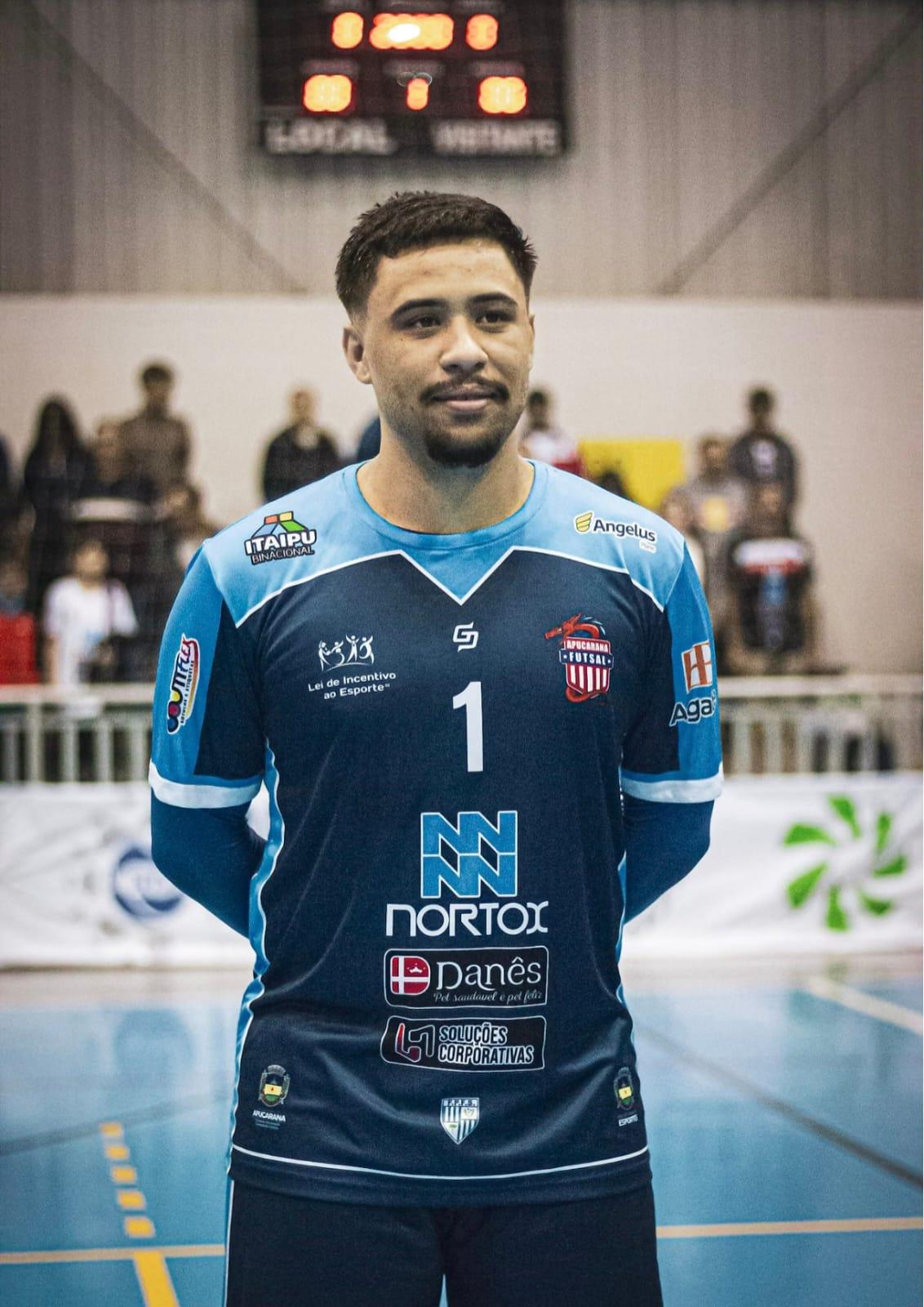 Goleiro Vini deixa a equipe do Apucarana Futsal