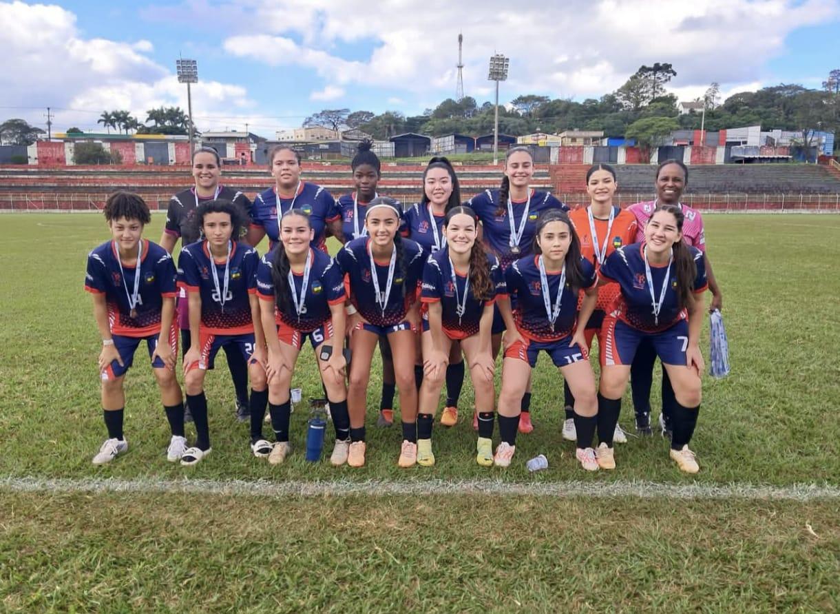 Apucarana conquista vagas para a macrorregional do Bom de Bola em três categorias