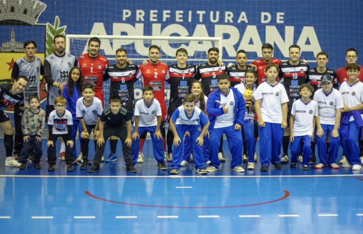 Apucarana Futsal terá novidades frente ao Ibiporã no “Munhecão”