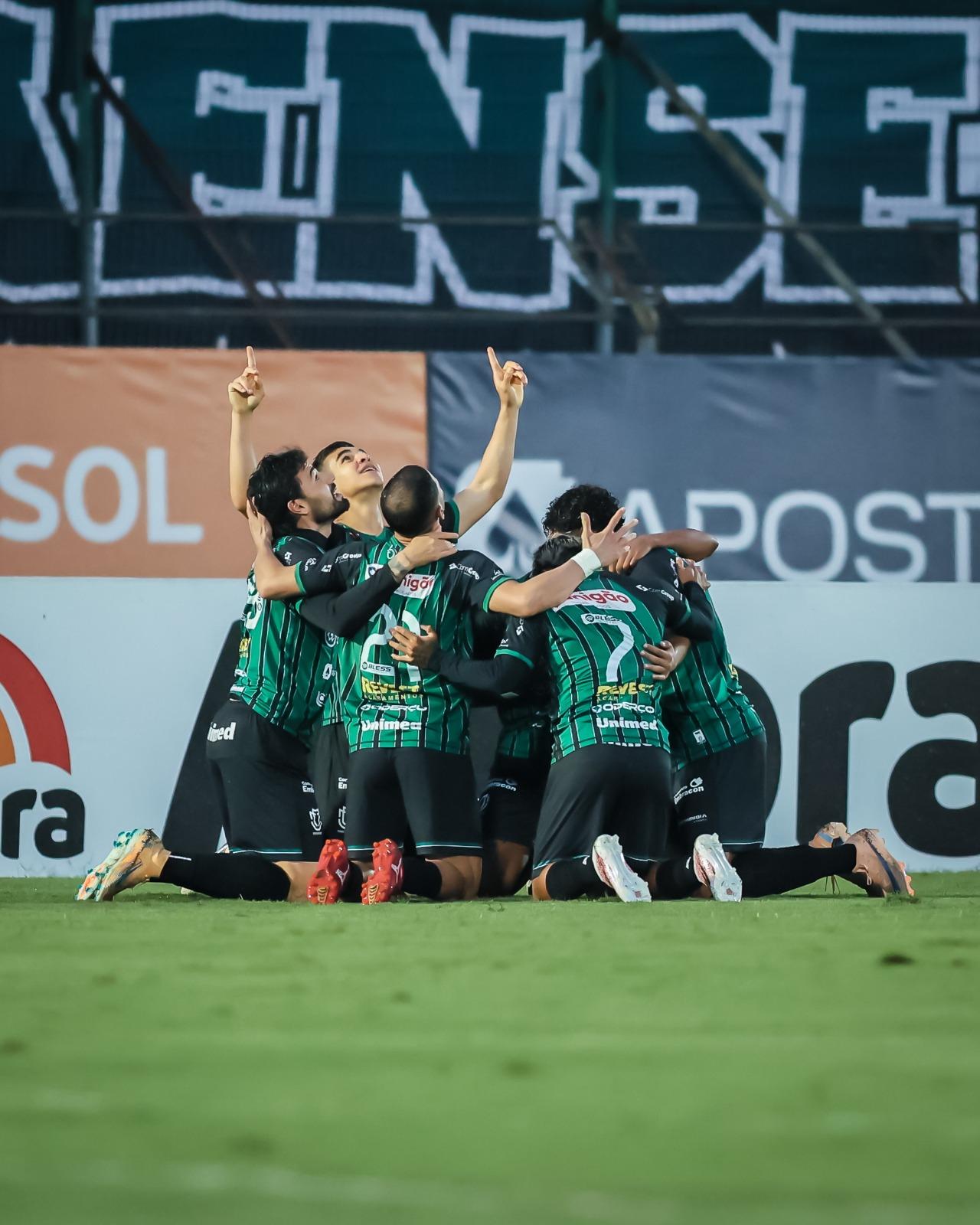 Maringá FC vence o Botafogo – PB por 2 a 0 e chega a seis pontos no quadrangular final