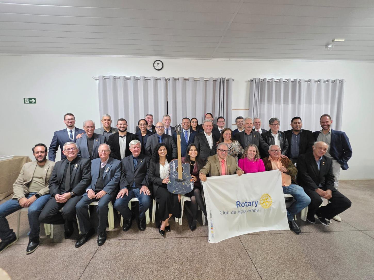 Rotary Club de Apucarana celebra a Independência do Brasil com visita da governadora e ações de solidariedade